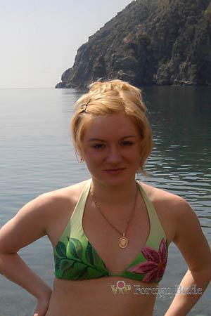 123765 - Alina Age: 35 - Ukraine