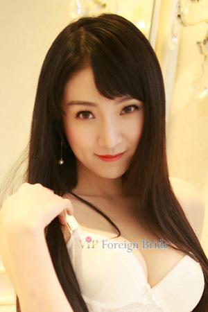 215155 - Mandy Age: 30 - China