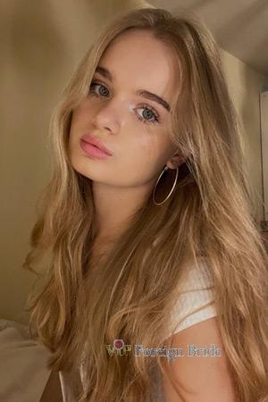 219629 - Diana Age: 19 - Ukraine