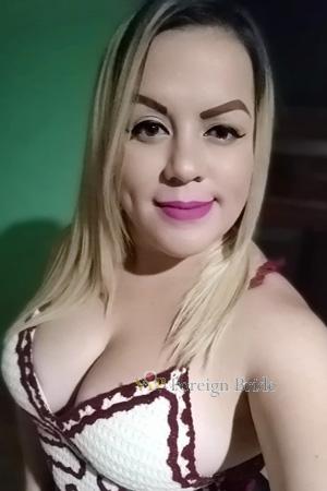 223206 - Tatiana Age: 36 - Costa Rica