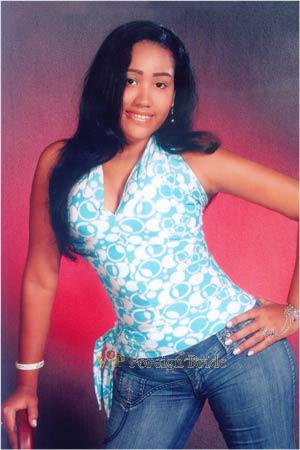 73630 - Itala Age: 27 - Colombia