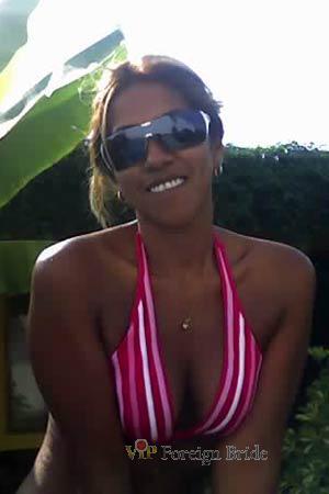 88163 - Vanessa Age: 38 - Peru